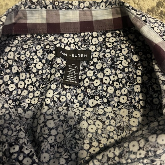 Van Heusen floral dress shirt - Picture 3 of 3